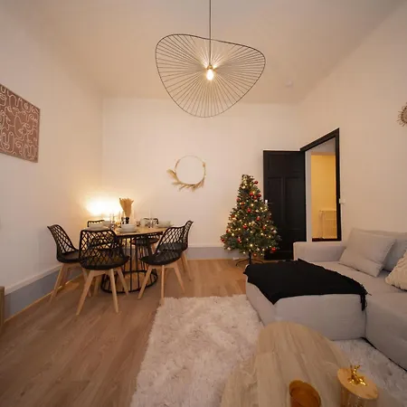 L'elegance - Cozy & Parking